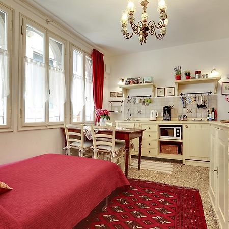 Апартаменти Ca' Badoer Frari Венеція Екстер'єр фото